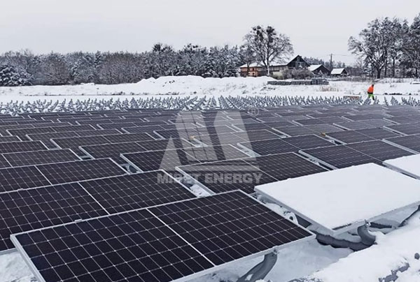 無懼冰雪 迎風而立！邁貝特水上漂浮光伏電站助力波蘭綠色發展