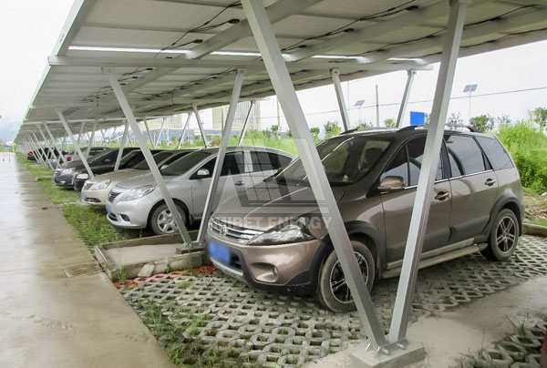 光伏車棚，清潔環保新思路